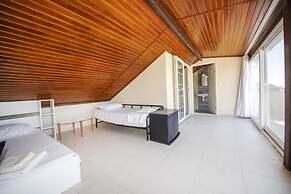Villa With Sea View and Terrace in Milas Bodrum