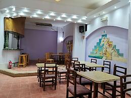 Golden Rose Hotel