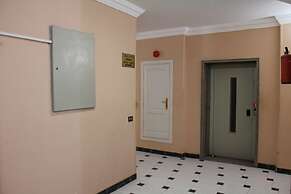 Golden Rose Hotel
