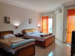 Golden Rose Hotel