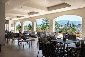 Akti Coast Club