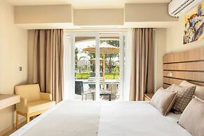 Akti Coast Club