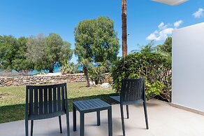 Akti Coast Club