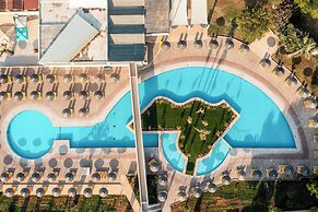 Akti Coast Club