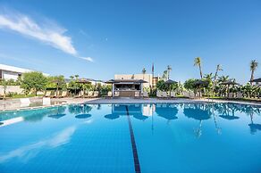 Akti Coast Club