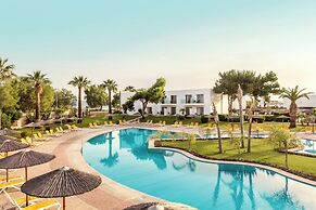 Akti Coast Club