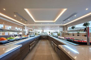 Akti Coast Club