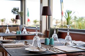 Akti Coast Club