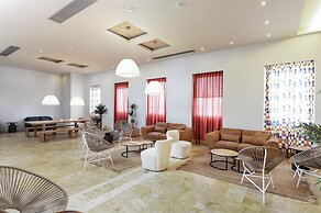 Akti Coast Club