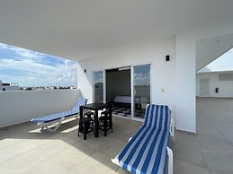 WIN DAY Playa - Hotel Express