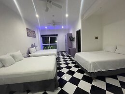 WIN DAY Playa - Hotel Express