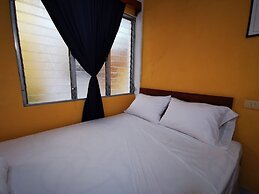 NATZ HOTEL