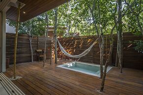 Vita Tulum