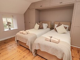 Donni Hall Cottage