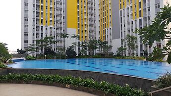 Comfortable 2Br Apartment At Springlake Summarecon Bekasi