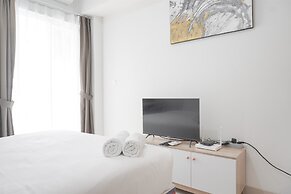 Modern Look Studio Room At Citra Living Apartment