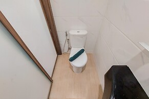 Warm And Simply Studio Apartment At Sky House Bsd