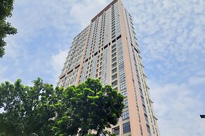 Fancy And Nice Studio Room At Transpark Bintaro Apartment