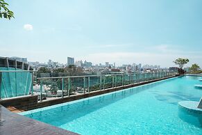 Stunning And Comfortable 2Br At Menteng Park Apartment