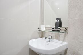 Nice Studio At 11Th Floor Transpark Cibubur Apartment
