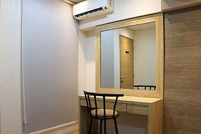 Nice 2Br Apartment At Maqna Residence