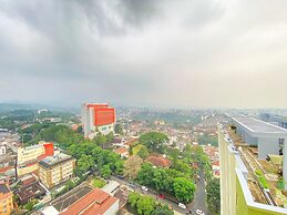 Comfy And Modern 2Br Apartment At Parahyangan Residence