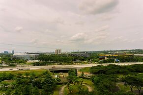Elegant And Nice Studio Casa De Parco Apartment Near Ice Bsd