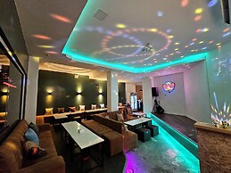 The Base Inn
