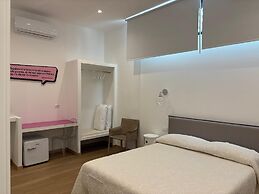 Glave Rooms