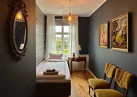 Kinna Bed & Breakfast