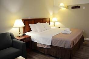THE HIGHLANDER INN
