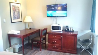 THE HIGHLANDER INN