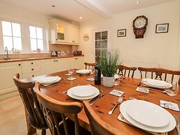 Lower Cowden Farm