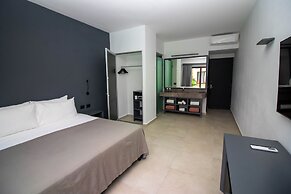My Blue Hotel