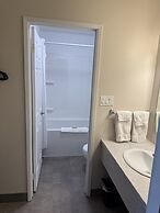 Anavada Inn & Suites Grande Prairie
