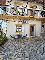 Antigoni Apartments