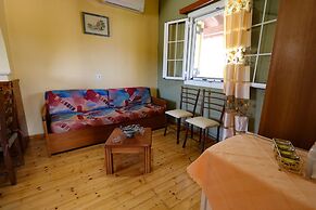 Antigoni Apartments