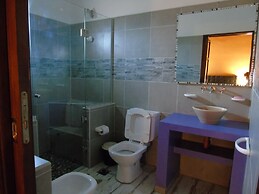 Bella Luna Posada & Suite