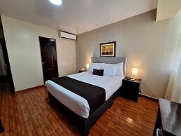 EPIQUS HOTEL