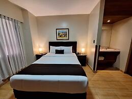 EPIQUS HOTEL