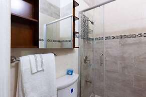 Loft - Sleeps 4 - Parking - Balcony