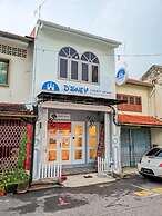 D'sney Guest House