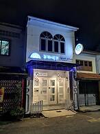 D'sney Guest House