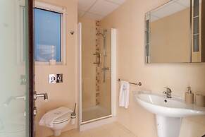 Harbour Views Gozitan Villa Shared Pool