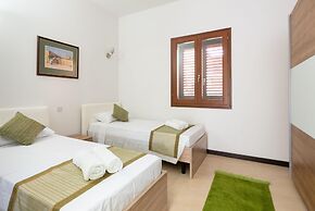 Harbour Views Gozitan Villa Shared Pool
