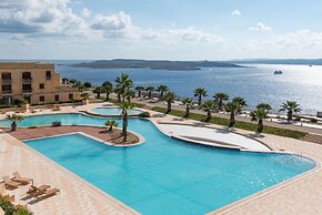 Harbour Views Gozitan Villa Shared Pool