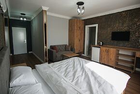 Aswana Suit Hotel