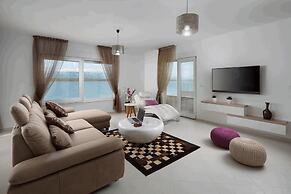 Apartments Vista Royal