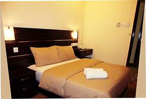 GOLDEN PALACE HOTEL