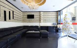 GOLDEN PALACE HOTEL